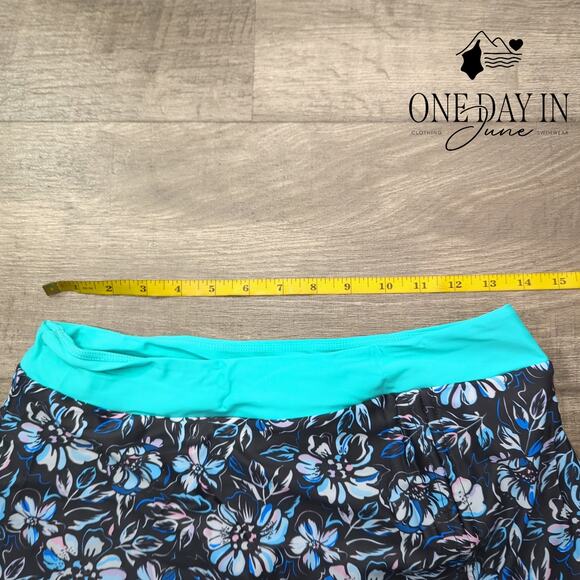 Yonique Skirted Tankini Swimsuit Size M - Picture 4 of 7